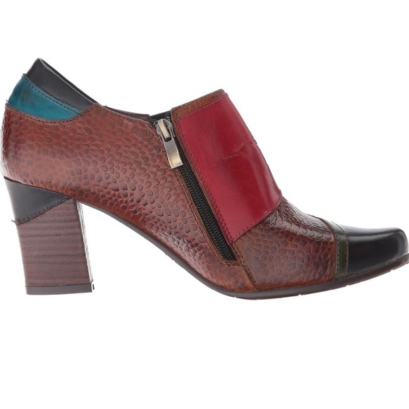 L’Artiste by Spring Step Women's Fia Dress Pump Embossed Hand Painted Leather - Picture 3 of 16